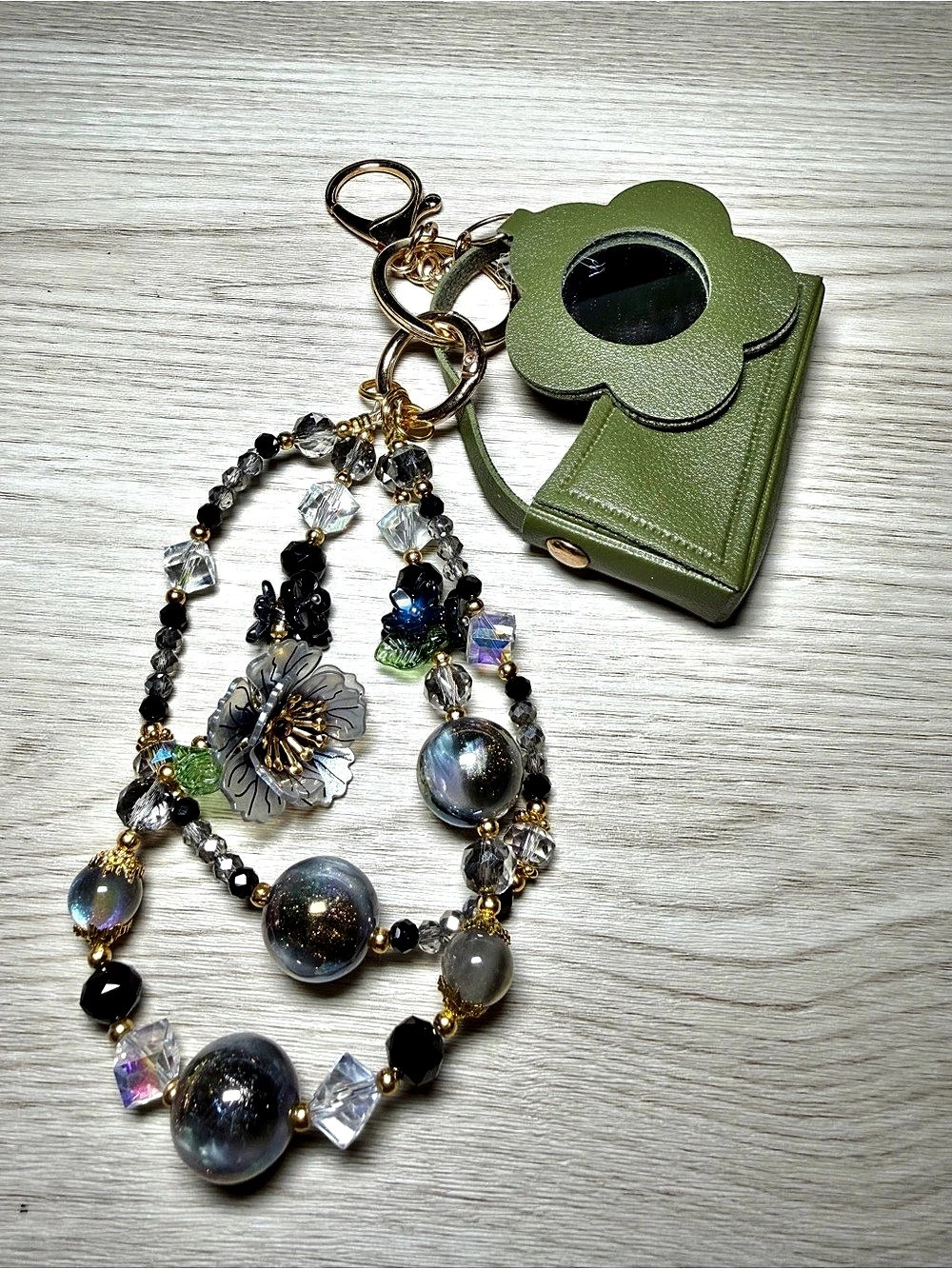Green Floral Beaded Chain